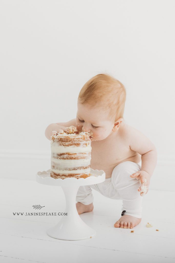1st birthday cake smash oswestry