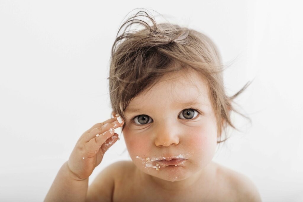 White Neutral Cake Smash | Oswestry Photographer