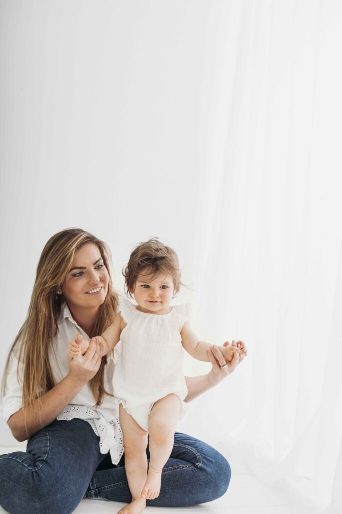 White Neutral Cake Smash | Oswestry Photographer